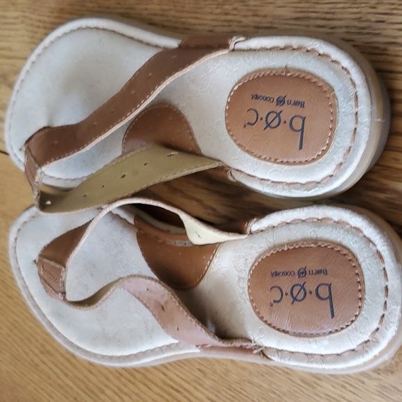 Sandals - Picture 4 of 5